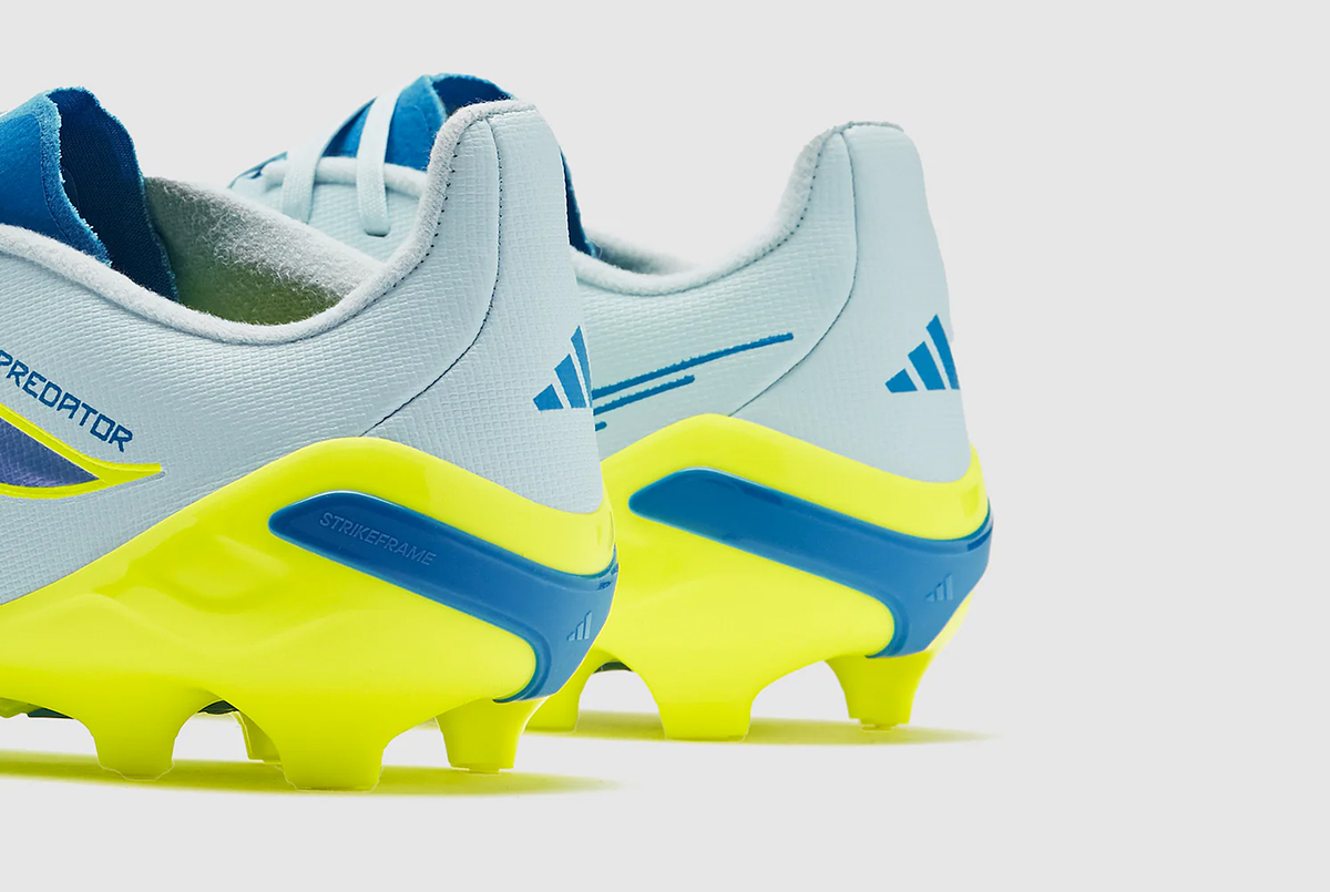 Детские футбольные бутсы Adidas Predator
